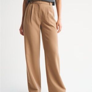 Abercrombie & Fitch Sloane Tailored Pants in Tan